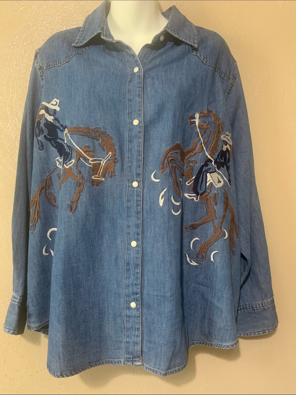 Truth 1X Embroidered Western Denim Cowgirl Top- Blue NWT